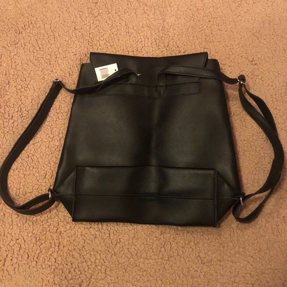 NWT Black leather back pack/purse - Picture 3 of 9